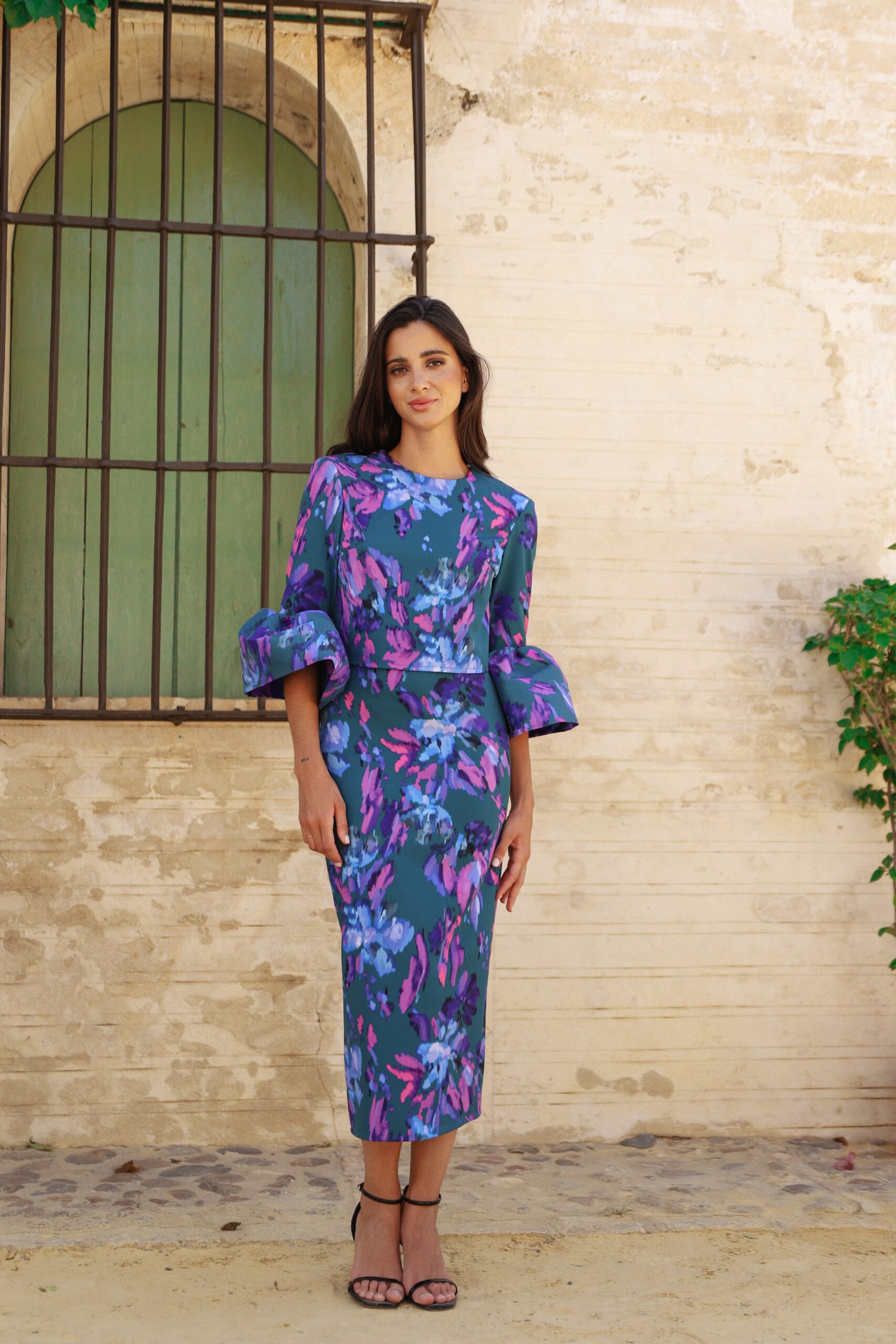 Vestido estampado mangas tafetán